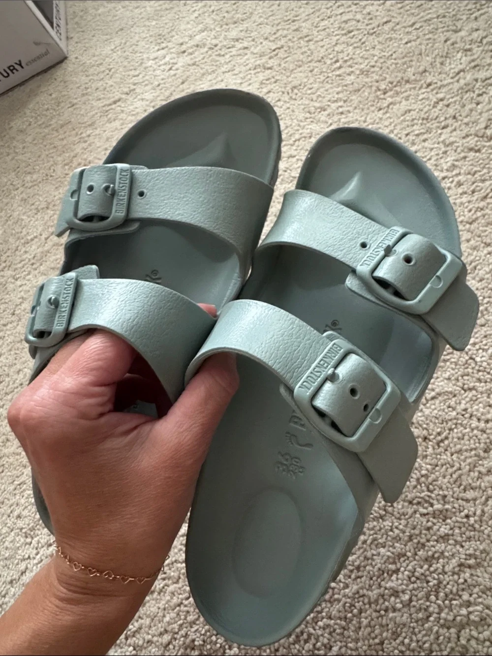 Birkenstock Arizona essentials in sage